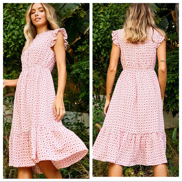 ShopEvelynne Dresses & Skirts - #27 Fabulous ruffle short sleeves peasant midi length Boho Dress